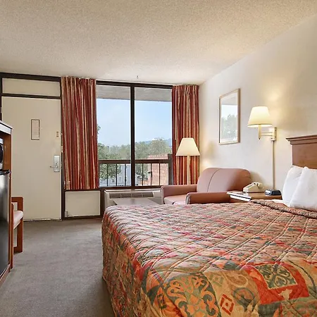 Americas Best Value Inn Reno-2